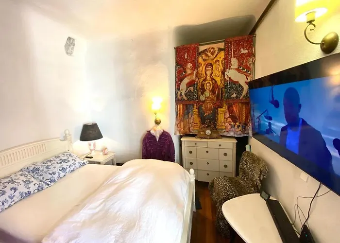 Medieval Unit With Sauna *