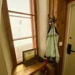 Appartement Medieval Unit With Sauna *